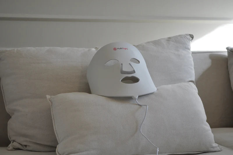 Extra Dosa – The Lynx LED-mask